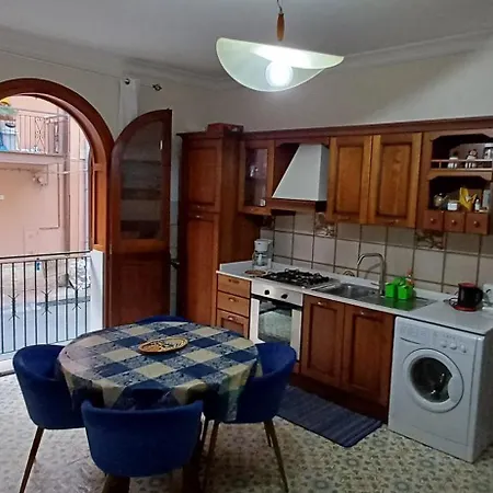 Casa Mary Giardini Naxos